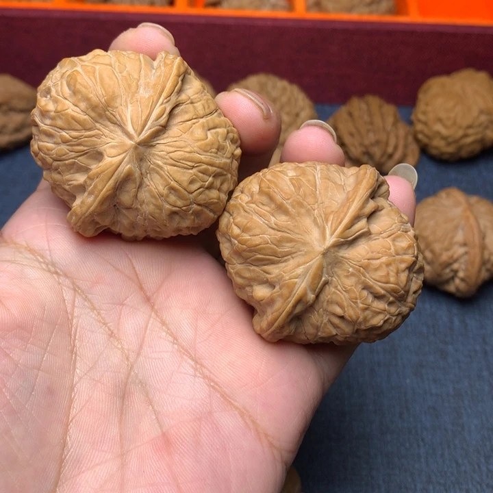 潤***文玩核桃把件42尺寸南瓜墩