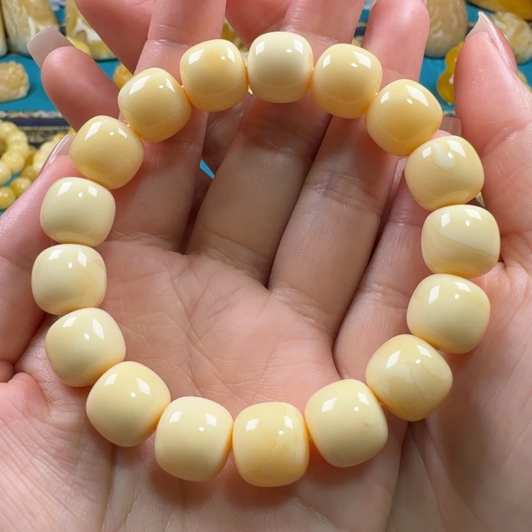 琥珀未镶嵌手链同料