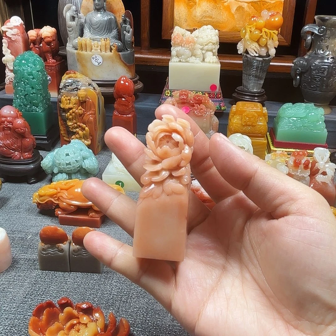 寿山石印石牡丹花