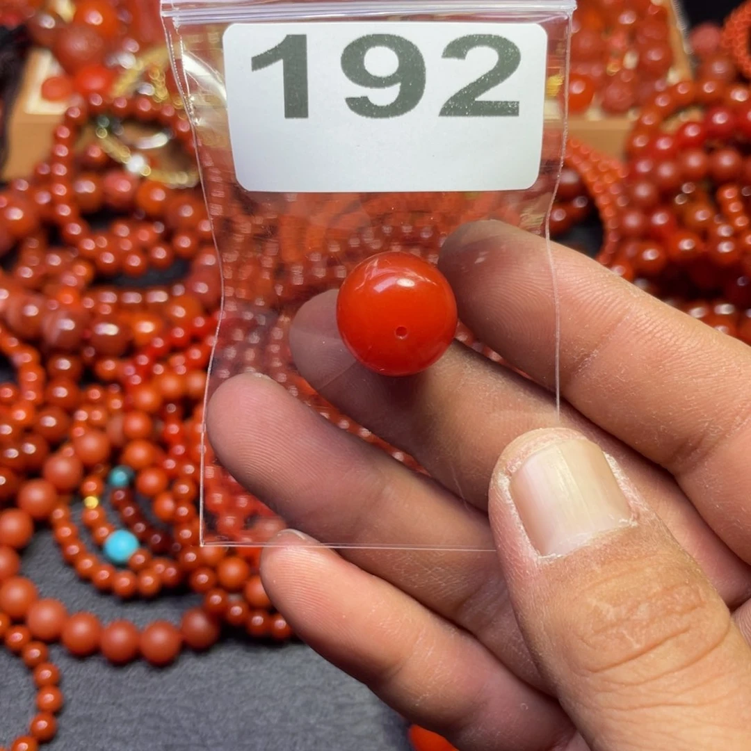 南红玛瑙手链未镶嵌什*