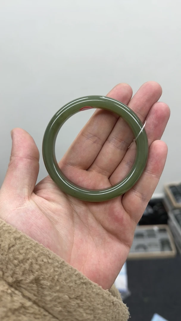 和田玉手镯58圈口