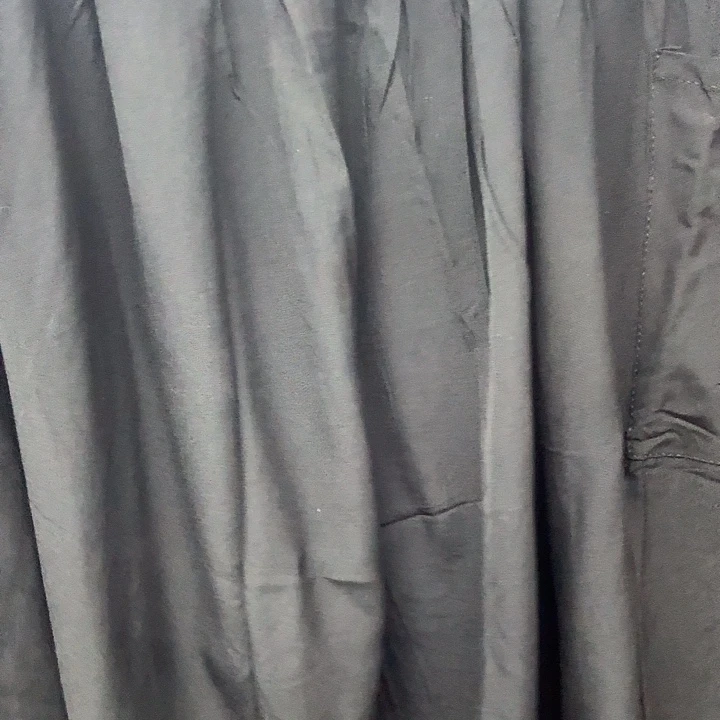 黑短裤旁人可穿短裤