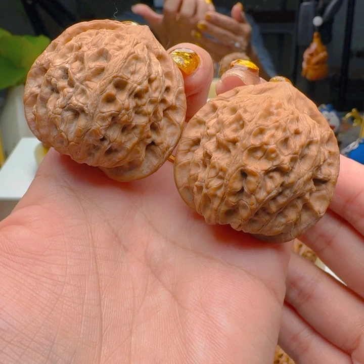 把件核桃40尺寸公子帽