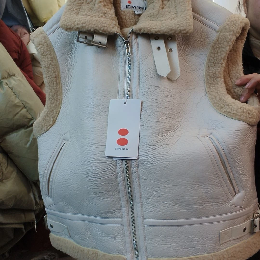 140机车马甲加绒童装