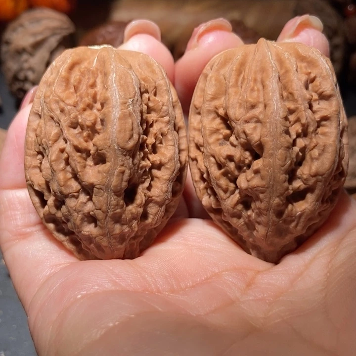 把件文玩核桃东北楸子小雪40