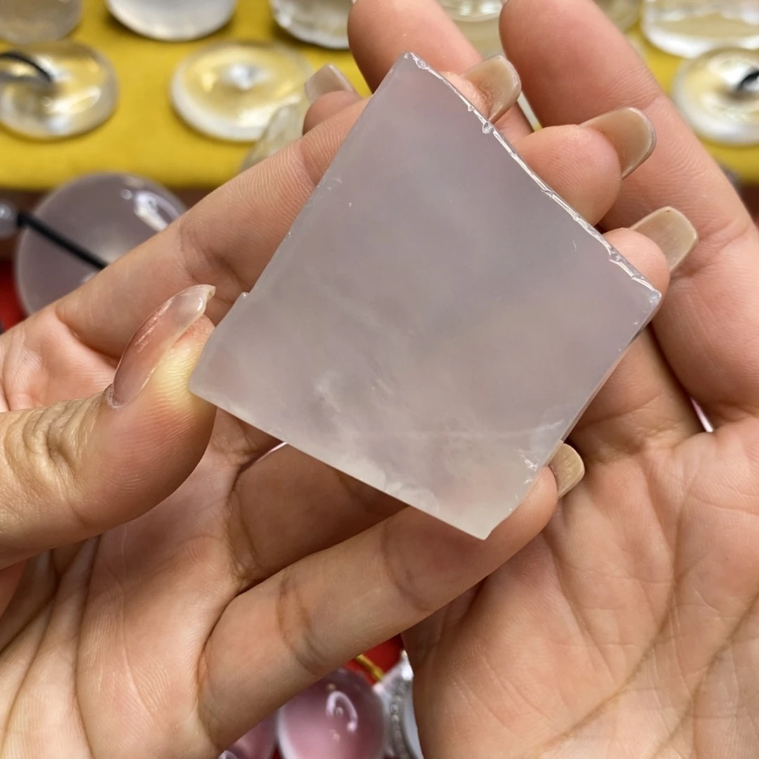 石英质玉未镶嵌吊坠