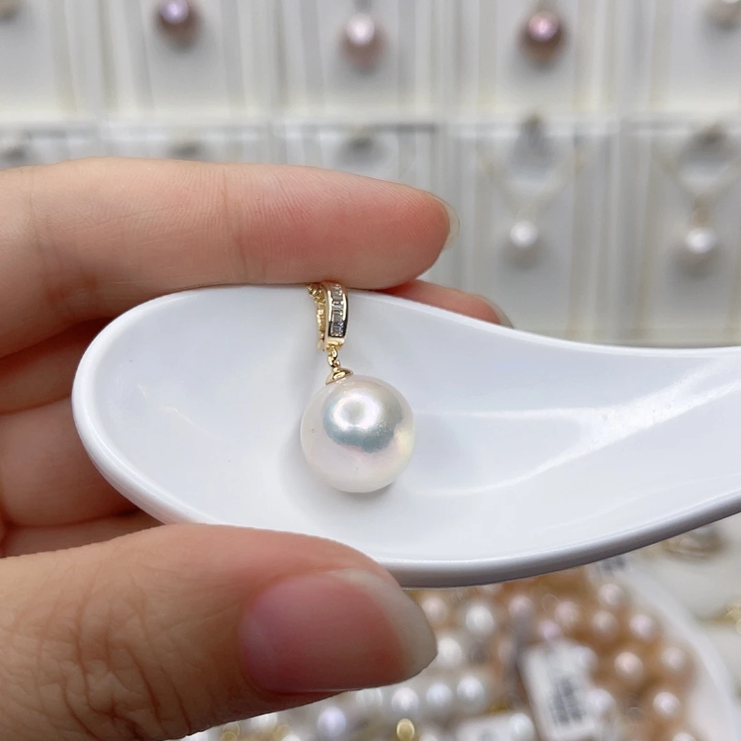 淡水珍珠未镶嵌吊坠(赠链)