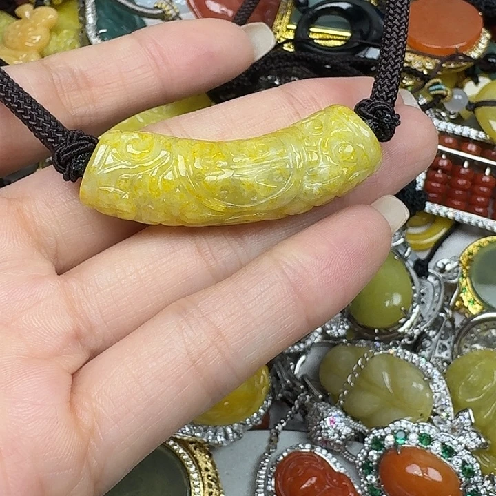 颈饰未镶嵌翡翠翡翠