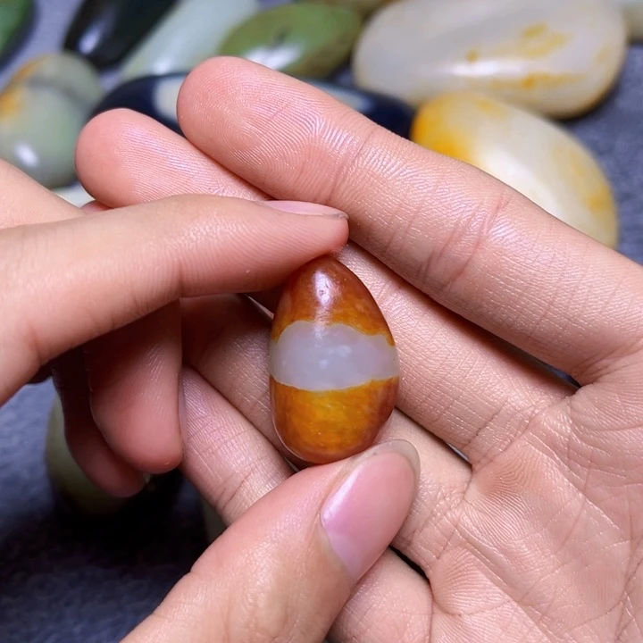 未镶嵌和田玉珠宝奇石