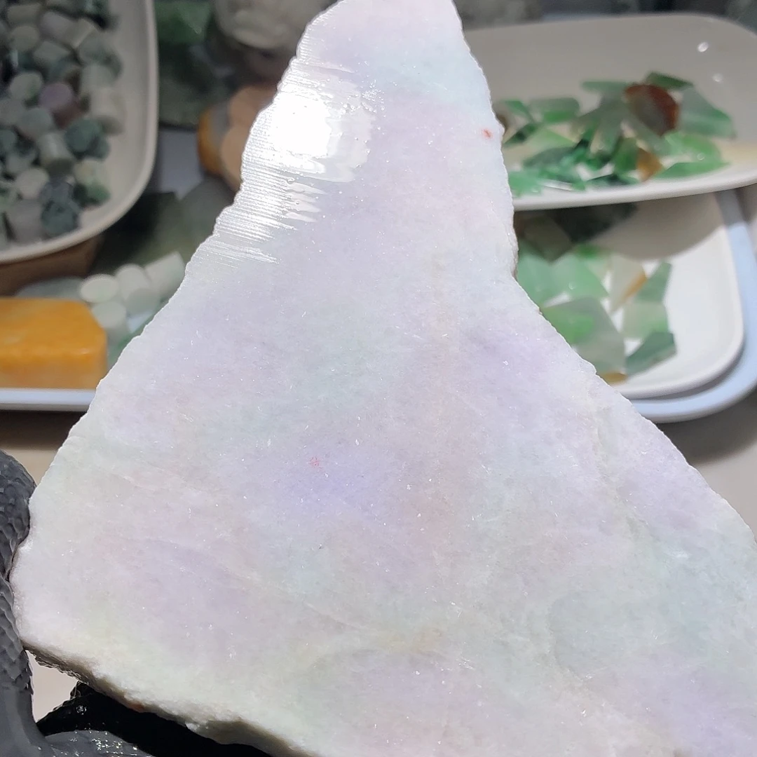 颈饰未镶嵌翡翠边角料
