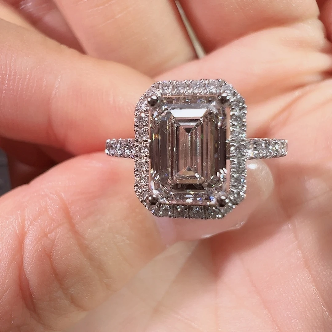 实验室培育钻石18K金镶嵌