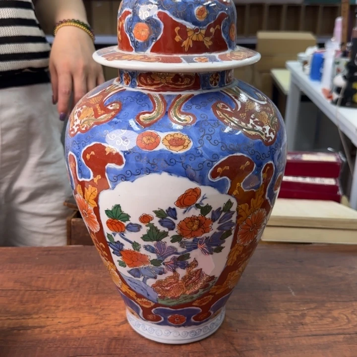 一个陶瓷物件哈哈哈哈