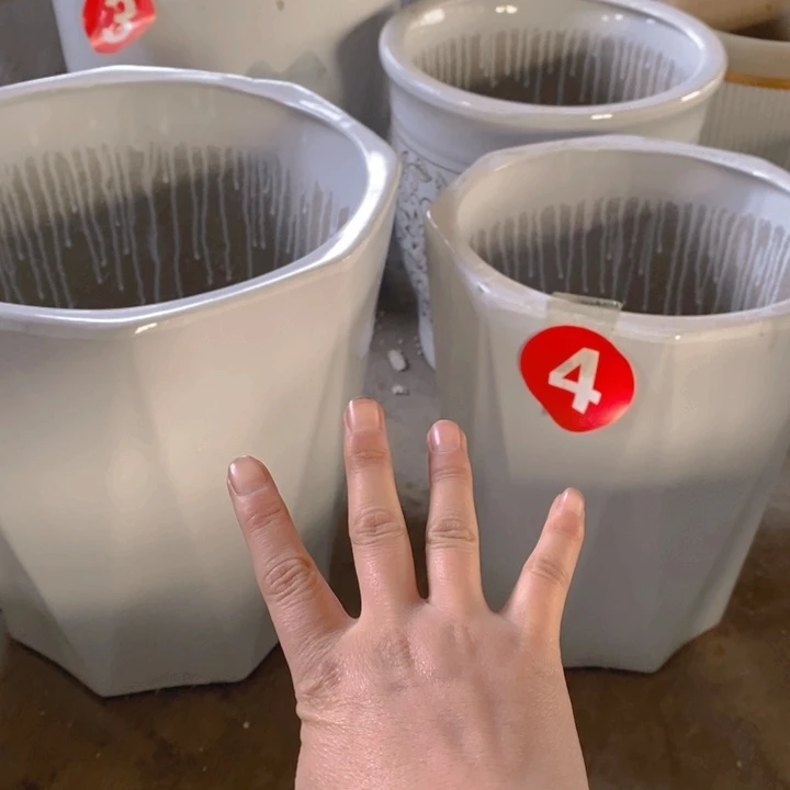 陶瓷花盆两特大两大八方