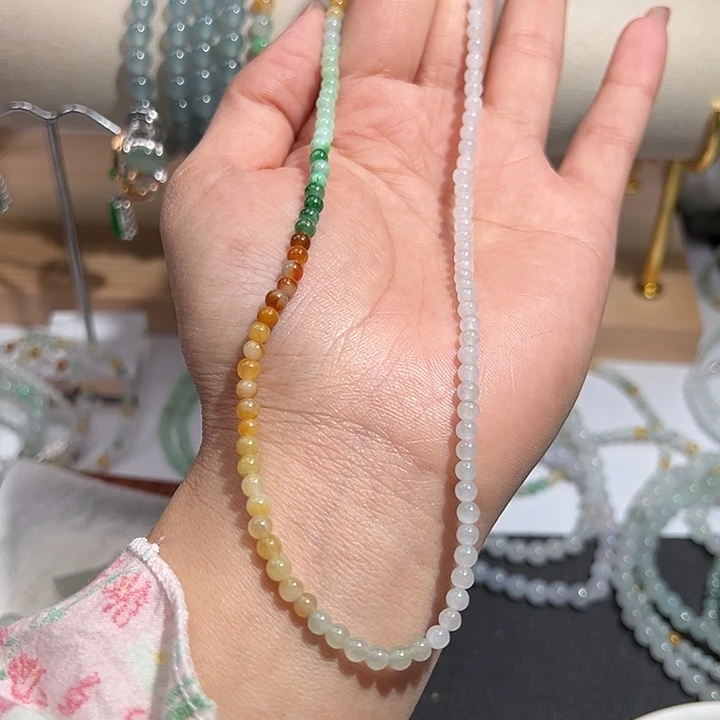 发****翡翠未镶嵌手链翡翠材质