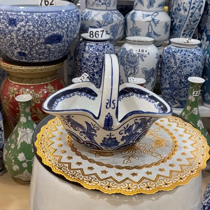 摆件手绘陶瓷花篮花瓶