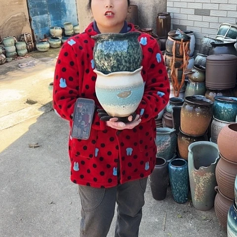 口19高19瑕疵两个。