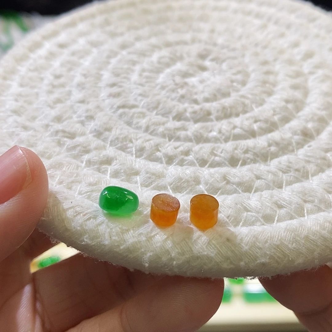 未镶嵌挂件翡翠买断