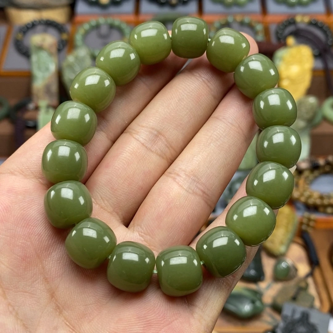 未镶嵌手链岫岩老玉（透闪石质玉）