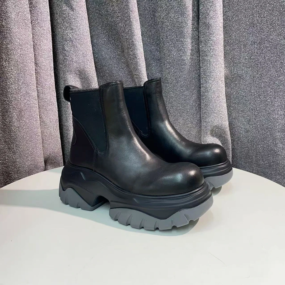 C469 黑色 高端圆头厚底里外真皮短靴 烟筒靴