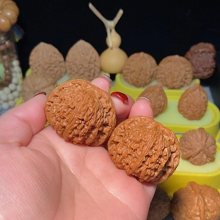 吊坠文玩核桃南疆石