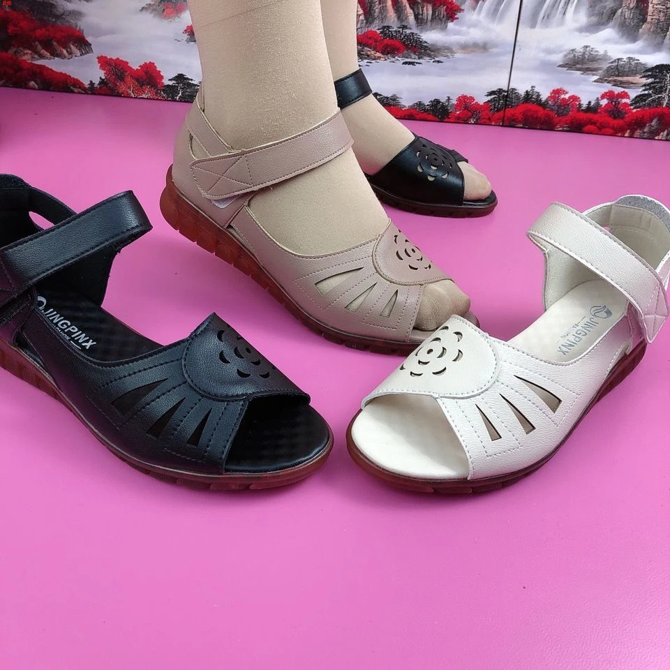 真皮套筒镂空鱼嘴鞋舒适平跟时装凉鞋夏季妈妈鞋凉鞋防滑透气鞋子