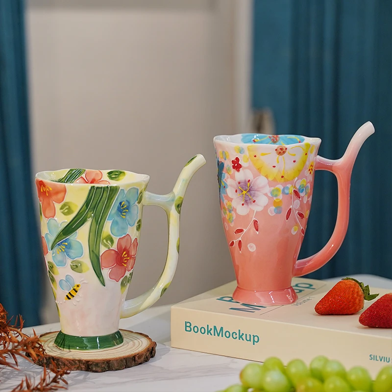 濑户浮雕陶瓷手绘杯子高颜值田园咖啡杯花卉吸管大容量家用马克杯