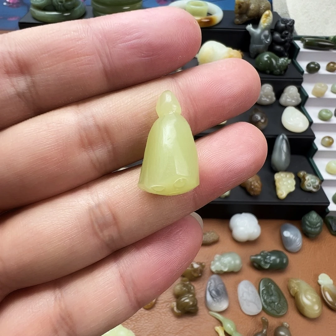 和田玉（糖玉）未镶嵌珠宝半成品