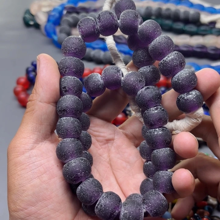 琉璃颈饰琉璃琉璃