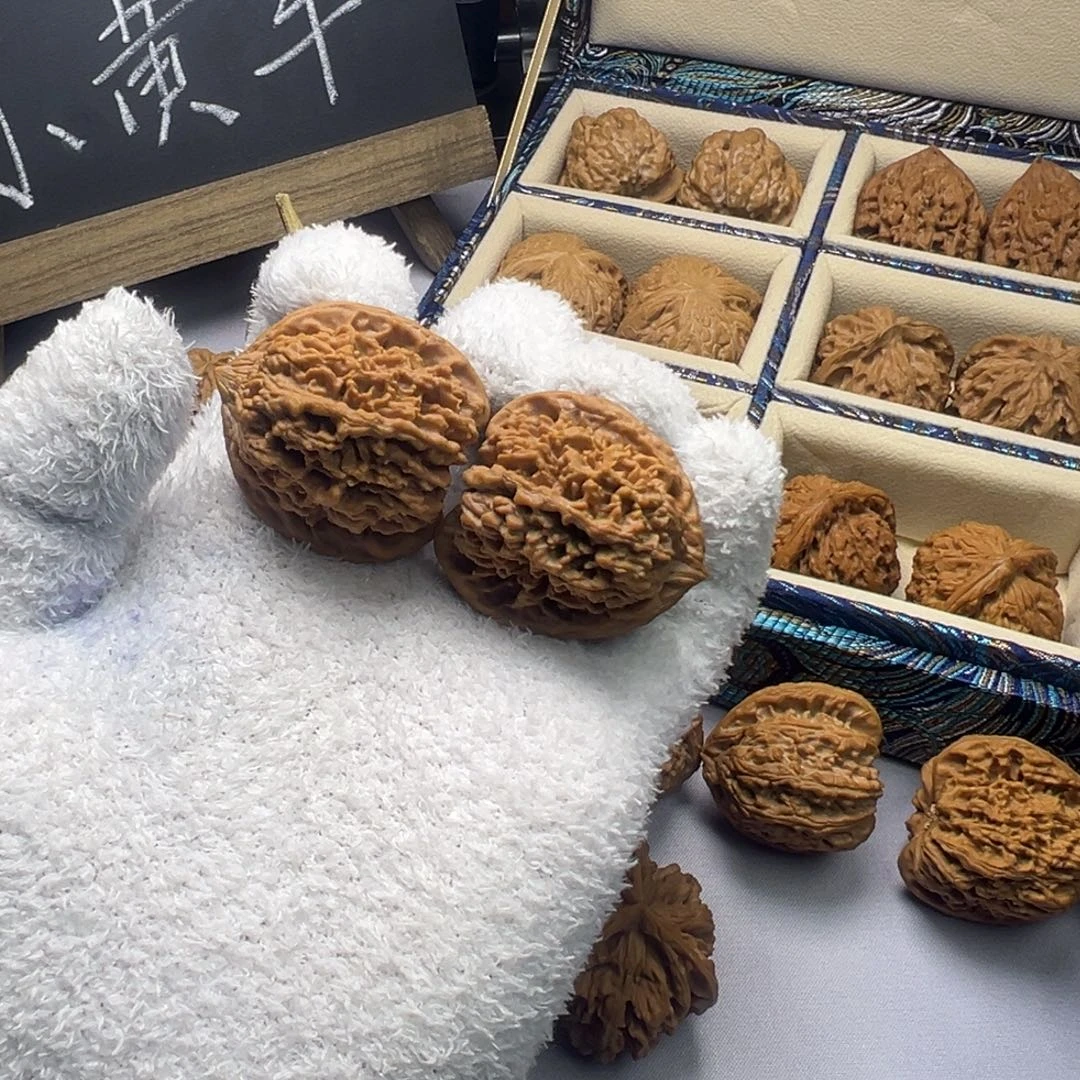 文玩核桃吊坠全品满天星