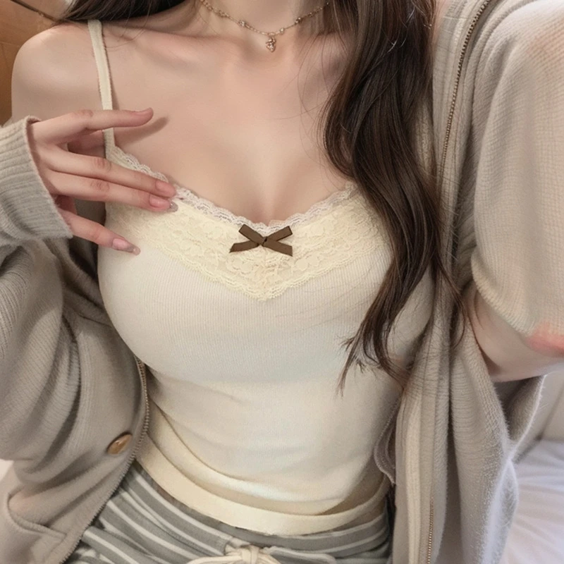 辣妹纯欲蕾丝花边吊带背心打底胸垫蝴蝶结短款修身设计无袖上衣