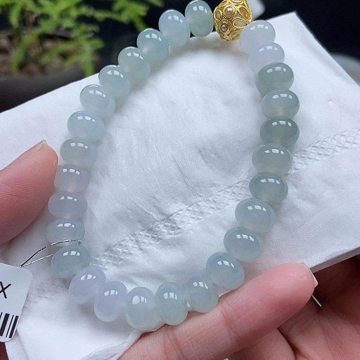 翡翠挂件未镶嵌珠链