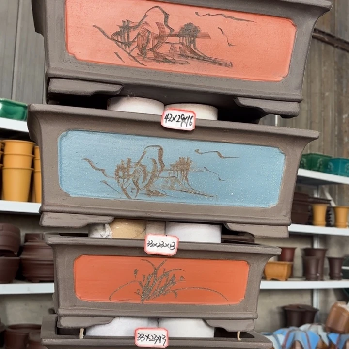 紫砂花盆   138-4。