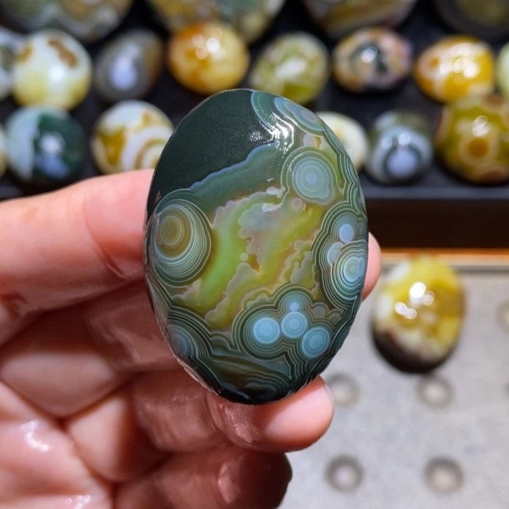未镶嵌玛瑙/玉髓珠宝半成品137