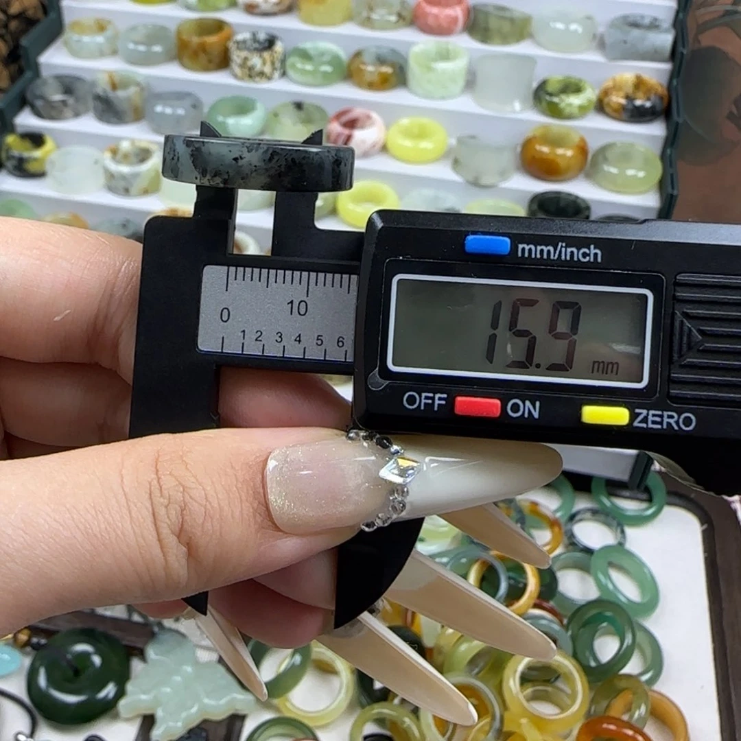 蛇纹石玉合金内径15.9