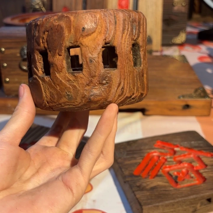 王*丽深风华满纹理