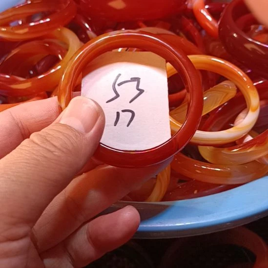 玛瑙/玉髓未镶嵌手镯