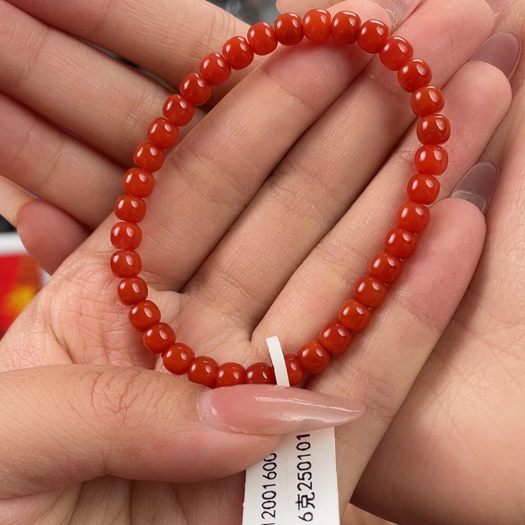 南红玛瑙未镶嵌珠宝奇石