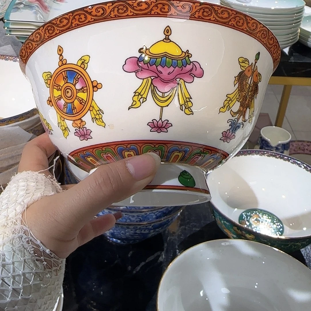 钛合金骨瓷珐琅彩工艺