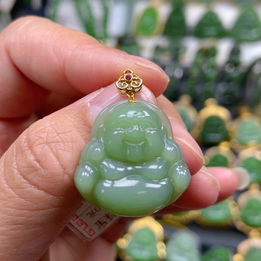 和田玉（碧玉）吊坠(不含链)18K金镶嵌