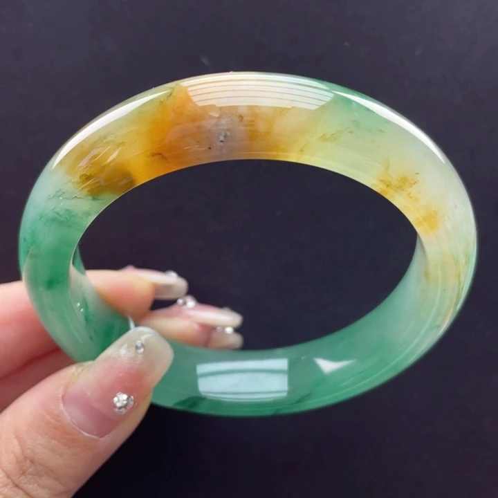 未镶嵌手镯石英质玉