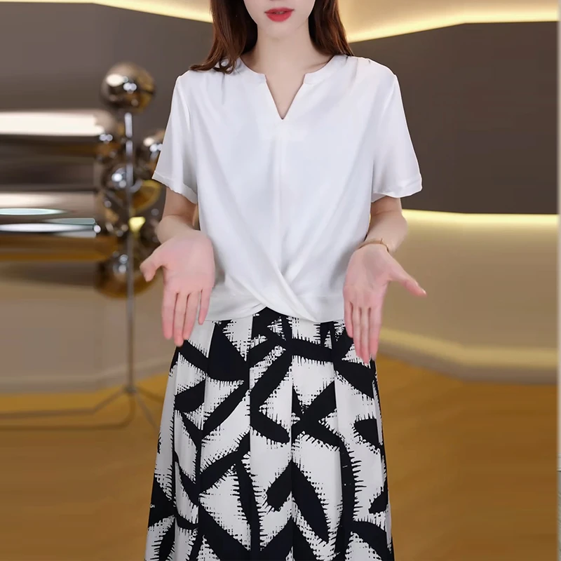 时尚气质V领短袖T恤女夏季新款洋气收腰体恤衫宽松遮肚子百搭上衣