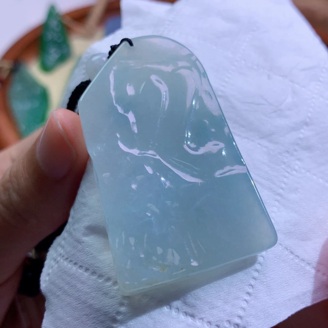 【闪购商品】翡翠未镶嵌吊坠(不含链)