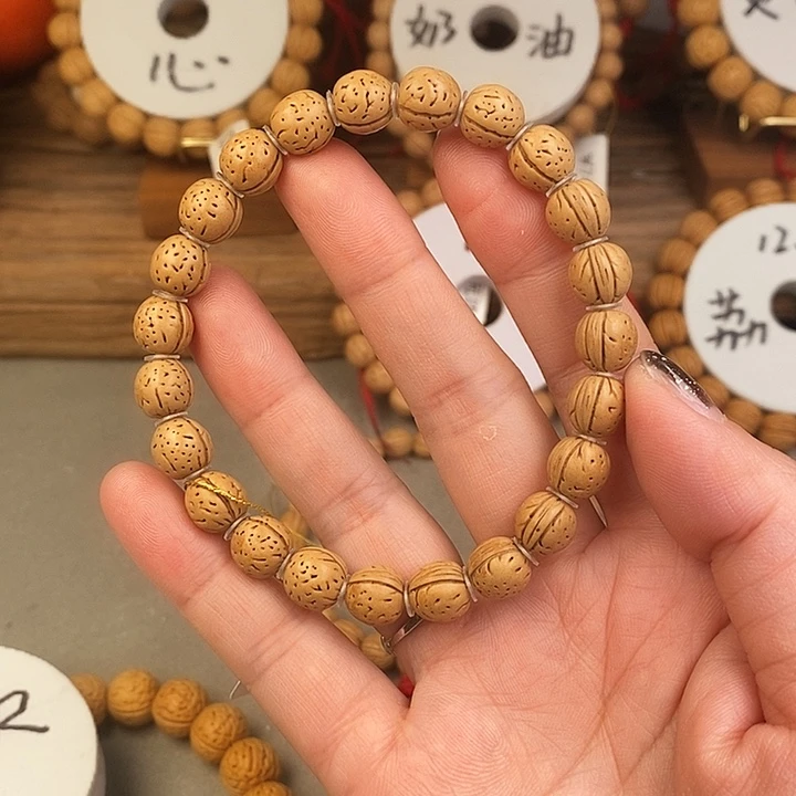 桃核手串朴*昌小尺寸0.9抛光尺寸误差0.5之间