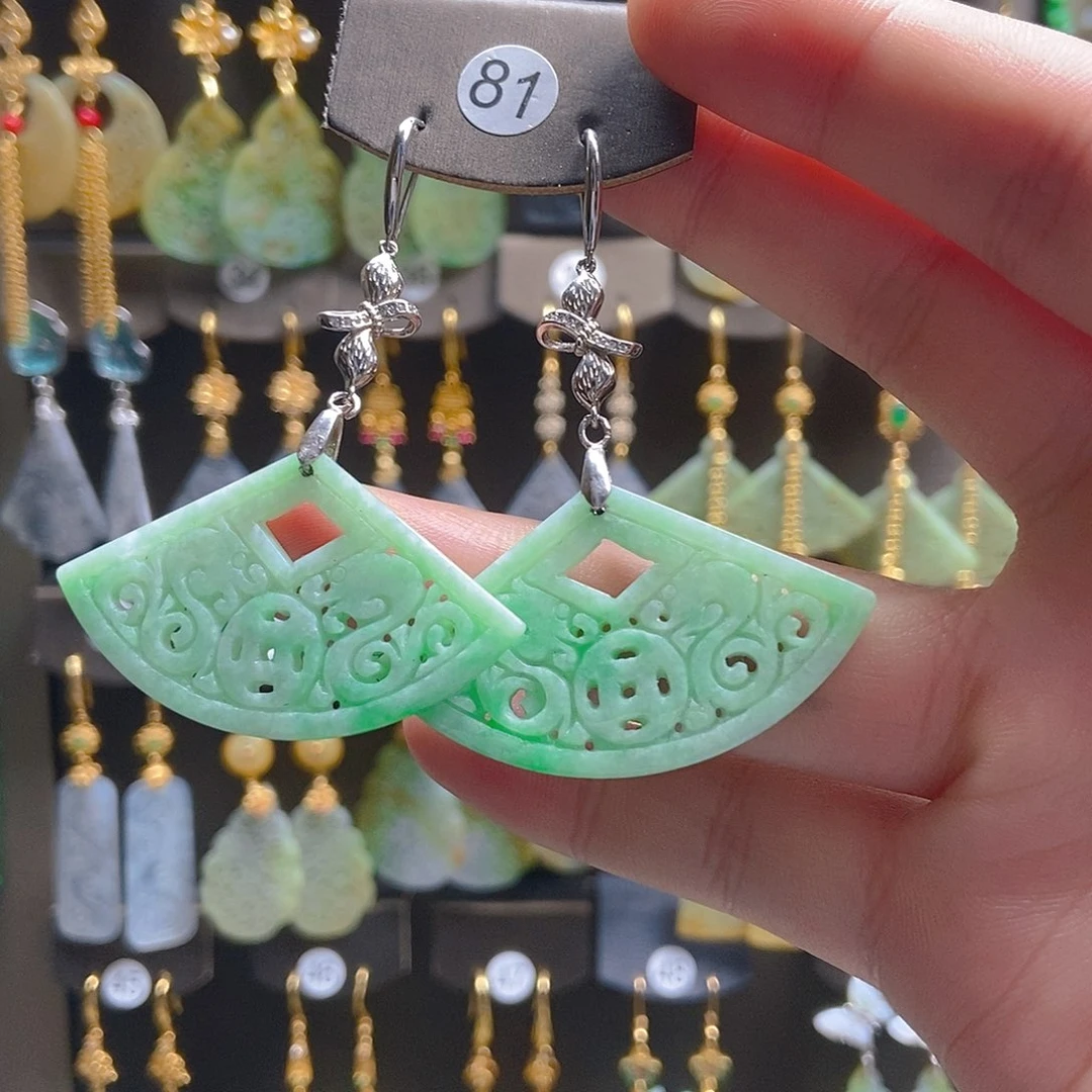 翡翠未镶嵌耳饰翡翠