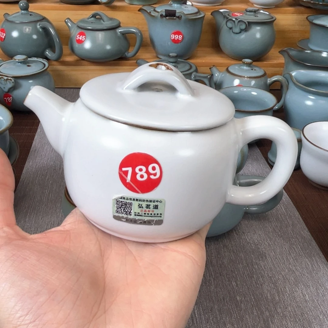 瓷片小微瑕。。。。。。。。。。