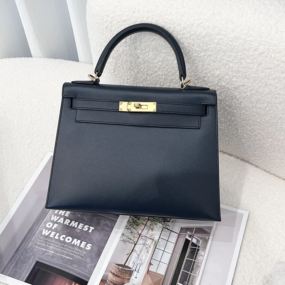99新 Hermes/爱马仕 蔚蓝/靛蓝色Kelly 28 女士手提包 A刻/无锁钥