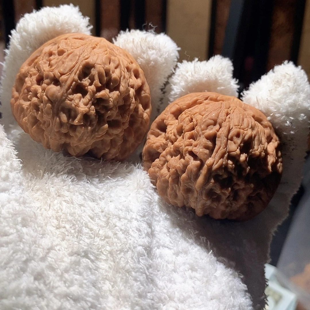 文玩核桃把件46南疆石