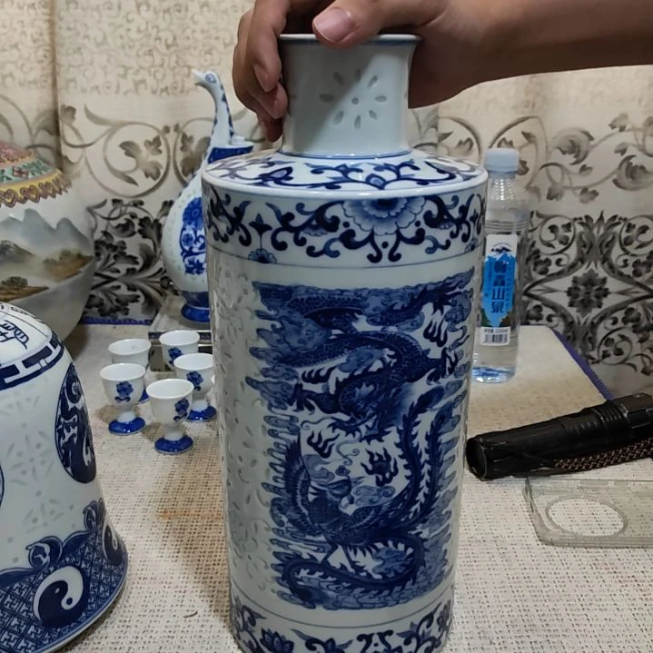 g****s景德镇精美陶瓷摆件