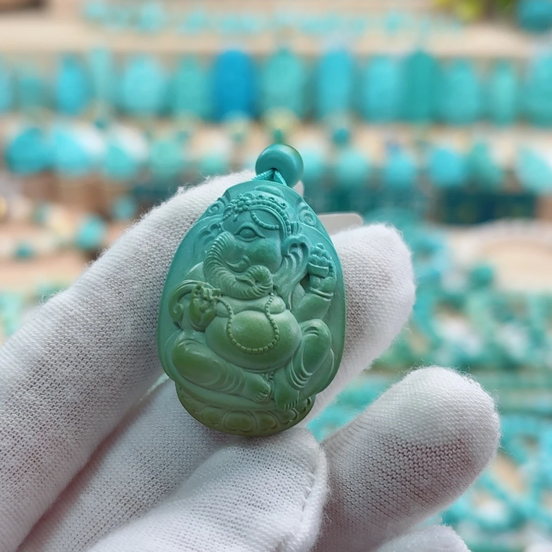 绿松石未镶嵌珠宝奇石