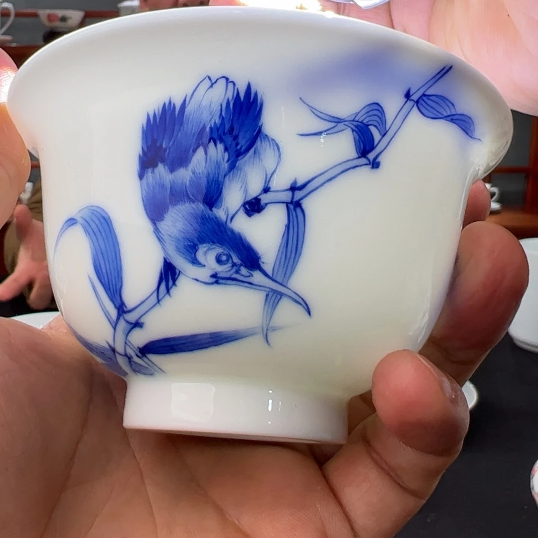 柴窑青花单翠压手杯一级品